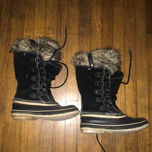 Sorel fur boots